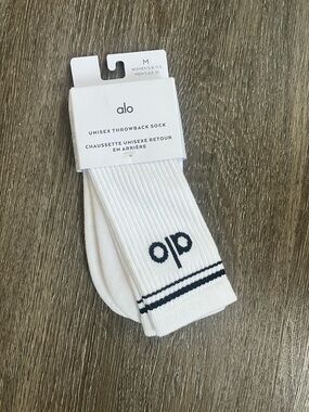 ALO Yoga Unisex Throwback Crew Socks - White with Navy Accents
